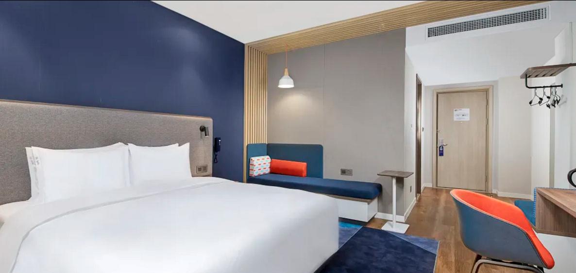 Holiday Inn Express Chongqing Airport Zone By Ihg Exterior photo